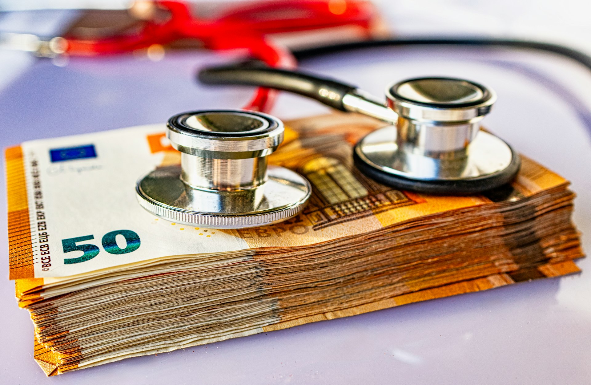 Comprehensive Strategies for Planning and Managing Healthcare Expenses